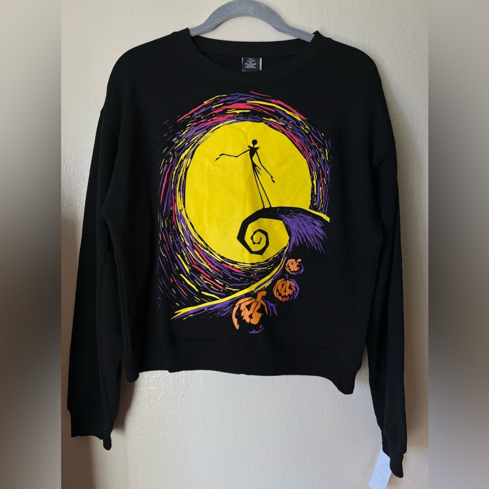 NWT Disney Nightmare Before Christmas crewneck
